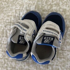 US 5.5 Toddler Blue and White New Balance Shoes